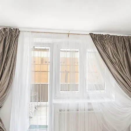 Elena Daire Saraybosna